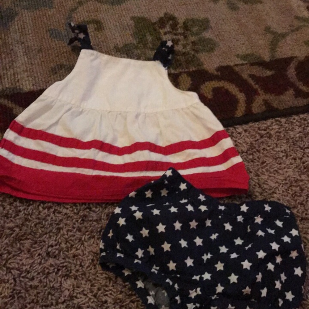 NWOT Gymboree 12/18m patriotic set